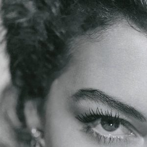 Petit éloge des brunes